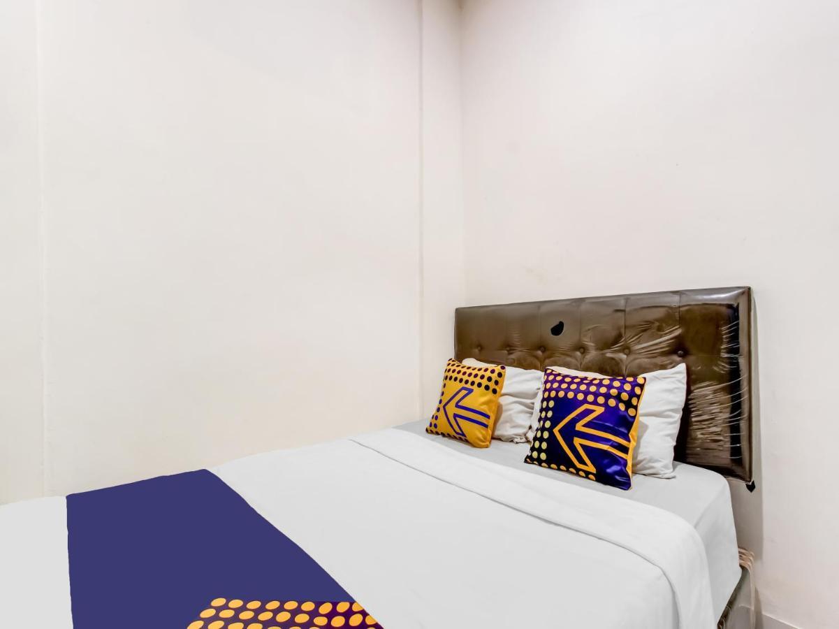 Oyo Life 91374 Asia Stay Semarang Syariah Eksteriør billede