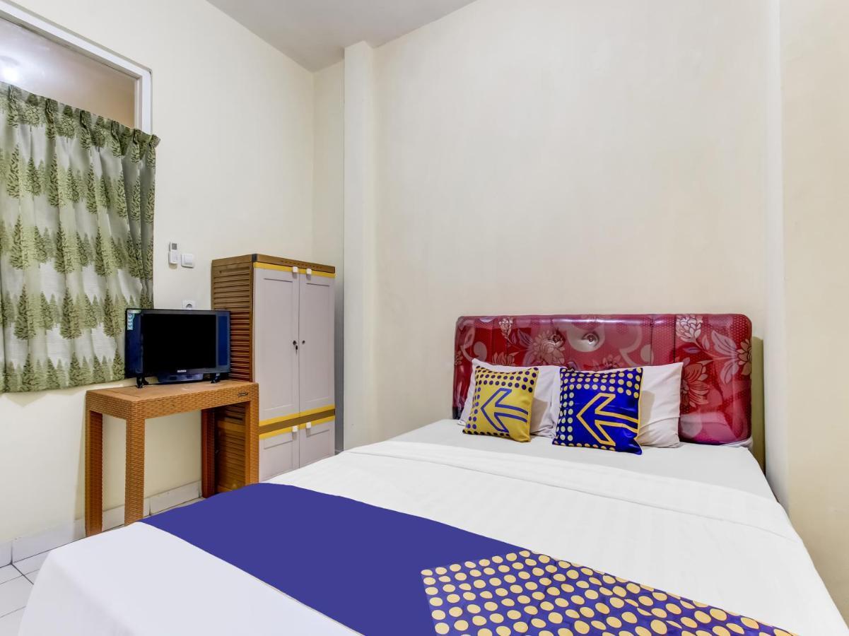 Oyo Life 91374 Asia Stay Semarang Syariah Eksteriør billede