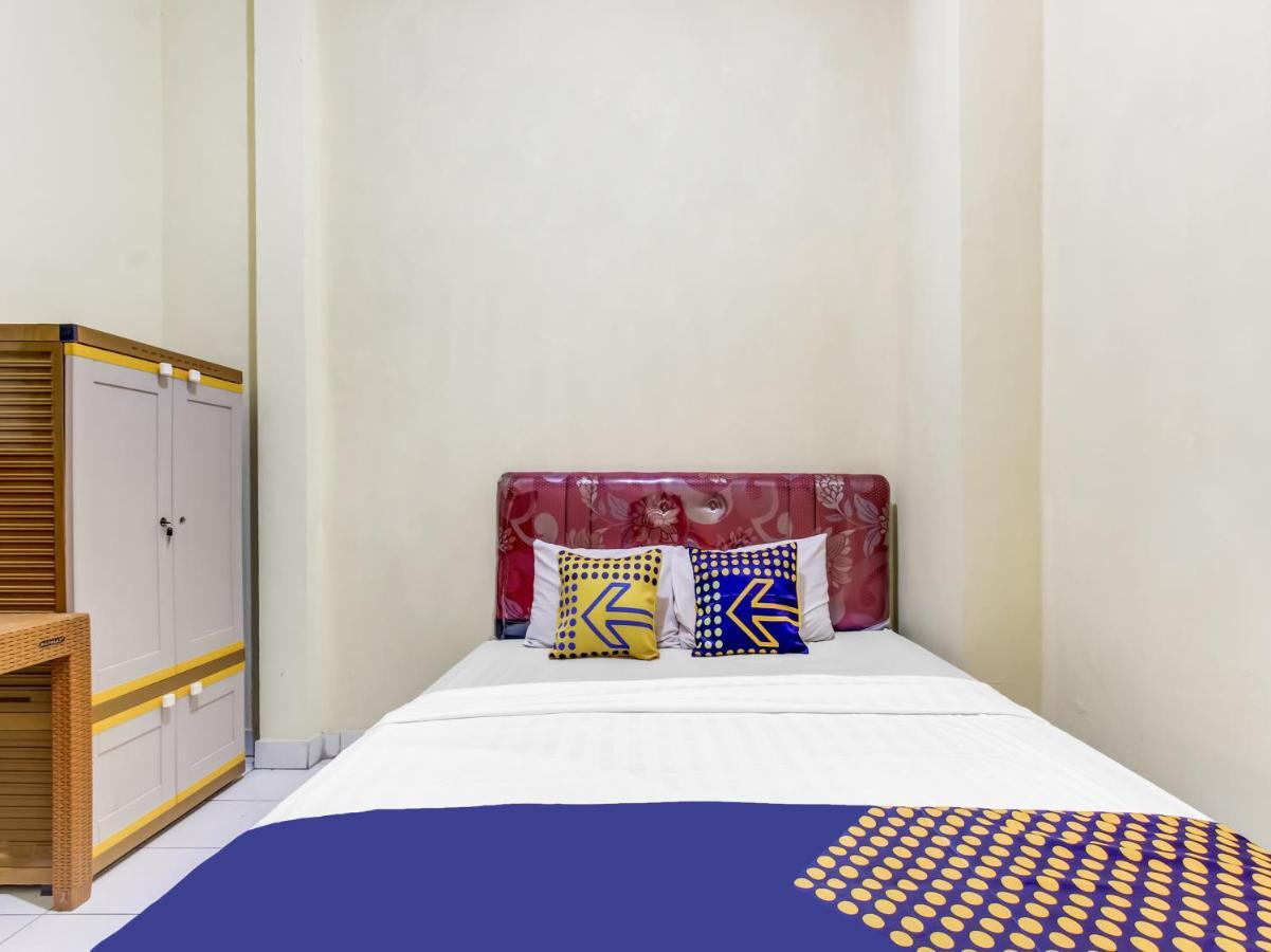 Oyo Life 91374 Asia Stay Semarang Syariah Eksteriør billede